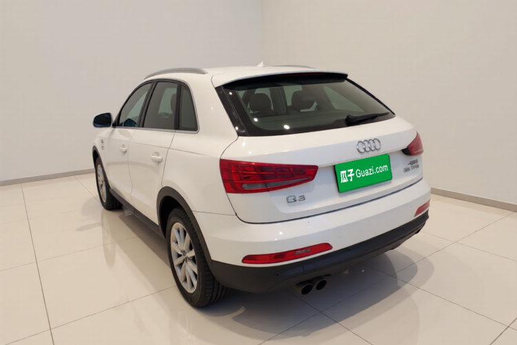 奥迪Q3 2013款 35 TFSI 进取型车身外观5