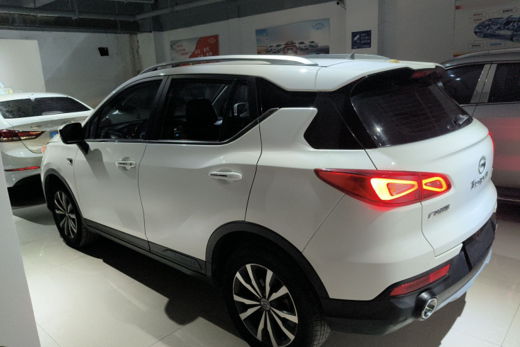 广汽传祺 传祺GS3 2020款 235T 自动舒享版车身外观6003