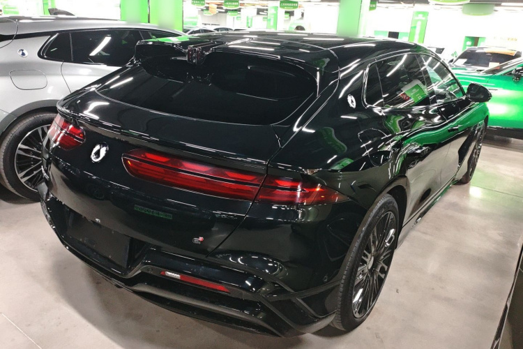 腾势Z9GT 2024款 1100四驱Ultra版车身外观7