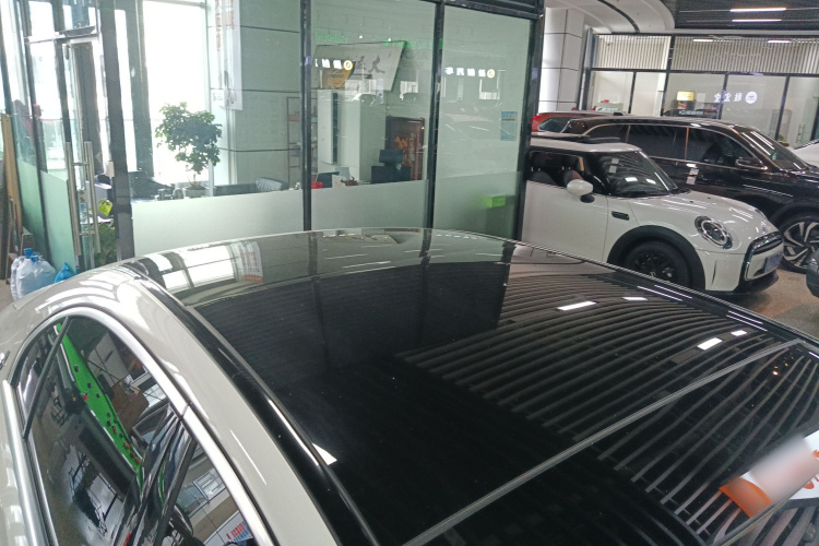 奔驰C级 2023款 改款 C 260 L 运动版局部细节57