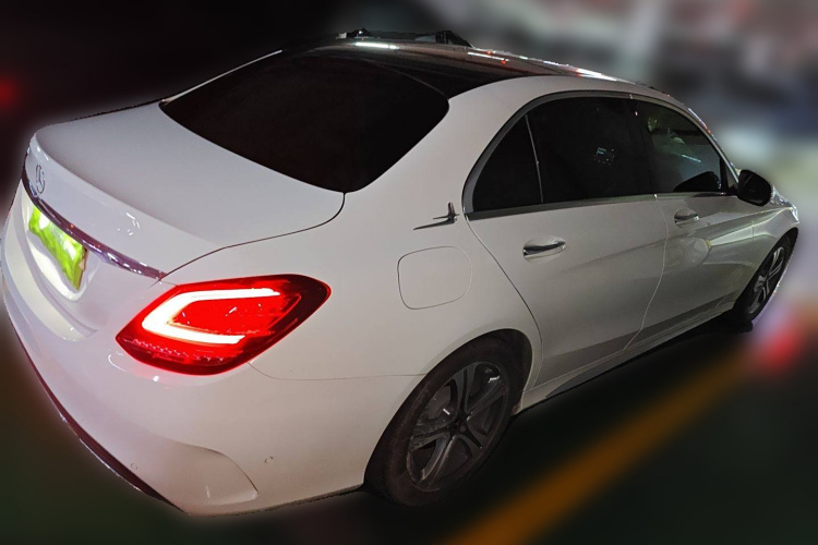 奔驰C级 2020款 改款 C 260 L 运动版车身外观6005