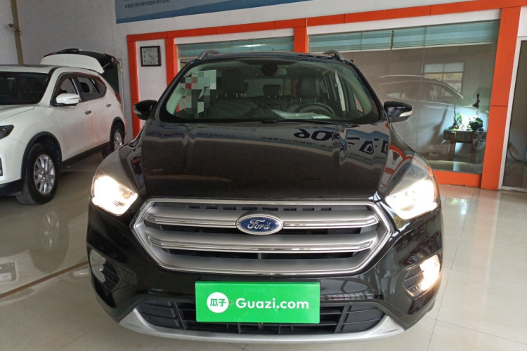 福特 翼虎 2018款 EcoBoost 180 两驱铂翼型车身外观2