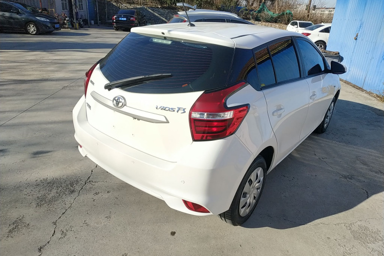 丰田 威驰FS 2017款 1.5L CVT锋驰版车身外观7