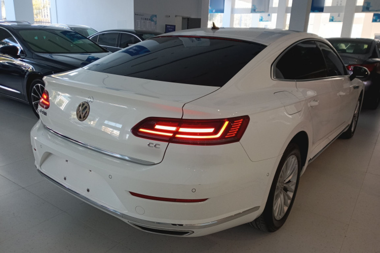 一汽-大众CC 2019款 330TSI 魅颜版 国VI车身外观6005