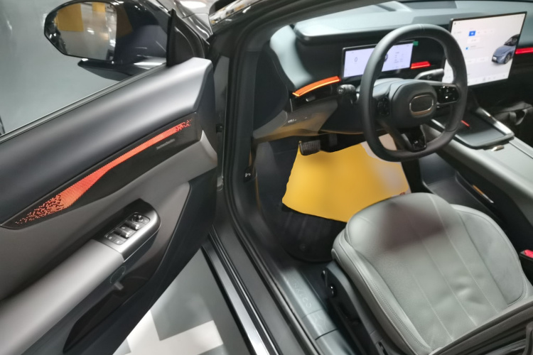 领克07 2024款 EM-P 126长续航 Halo中控内饰7003