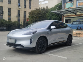 昊铂HT 2023款 670 后驱特高压NDA版