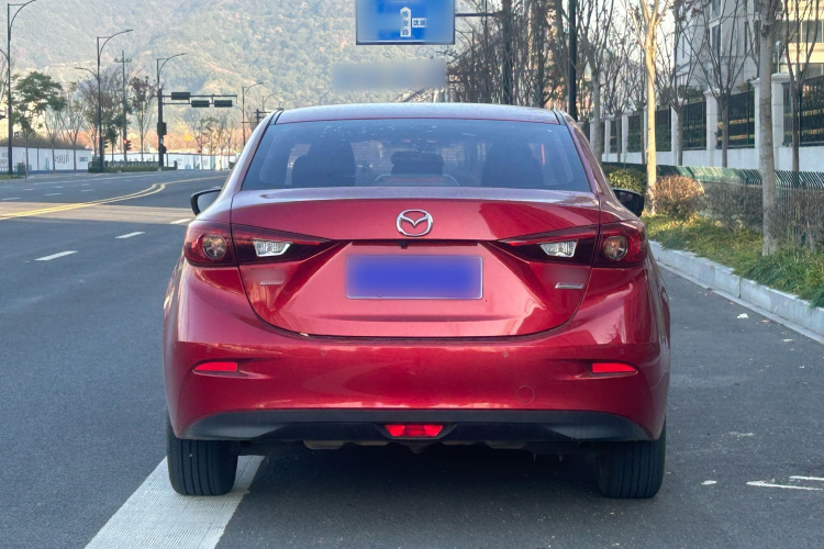 马自达3 昂克赛拉 2017款 三厢 2.0L 自动尊贵型 国V车身外观6005