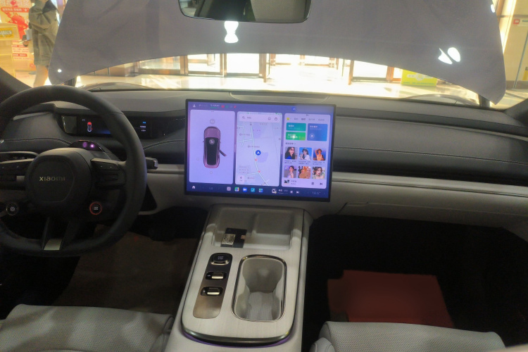 小米汽车 小米SU7 2024款 后驱长续航智驾版中控内饰7002