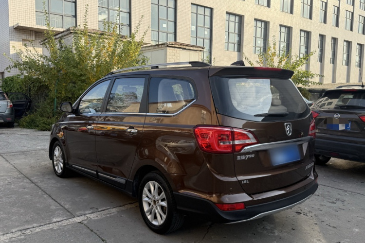 宝骏730 2016款 1.8L iAMT豪华型 7座车身外观6005