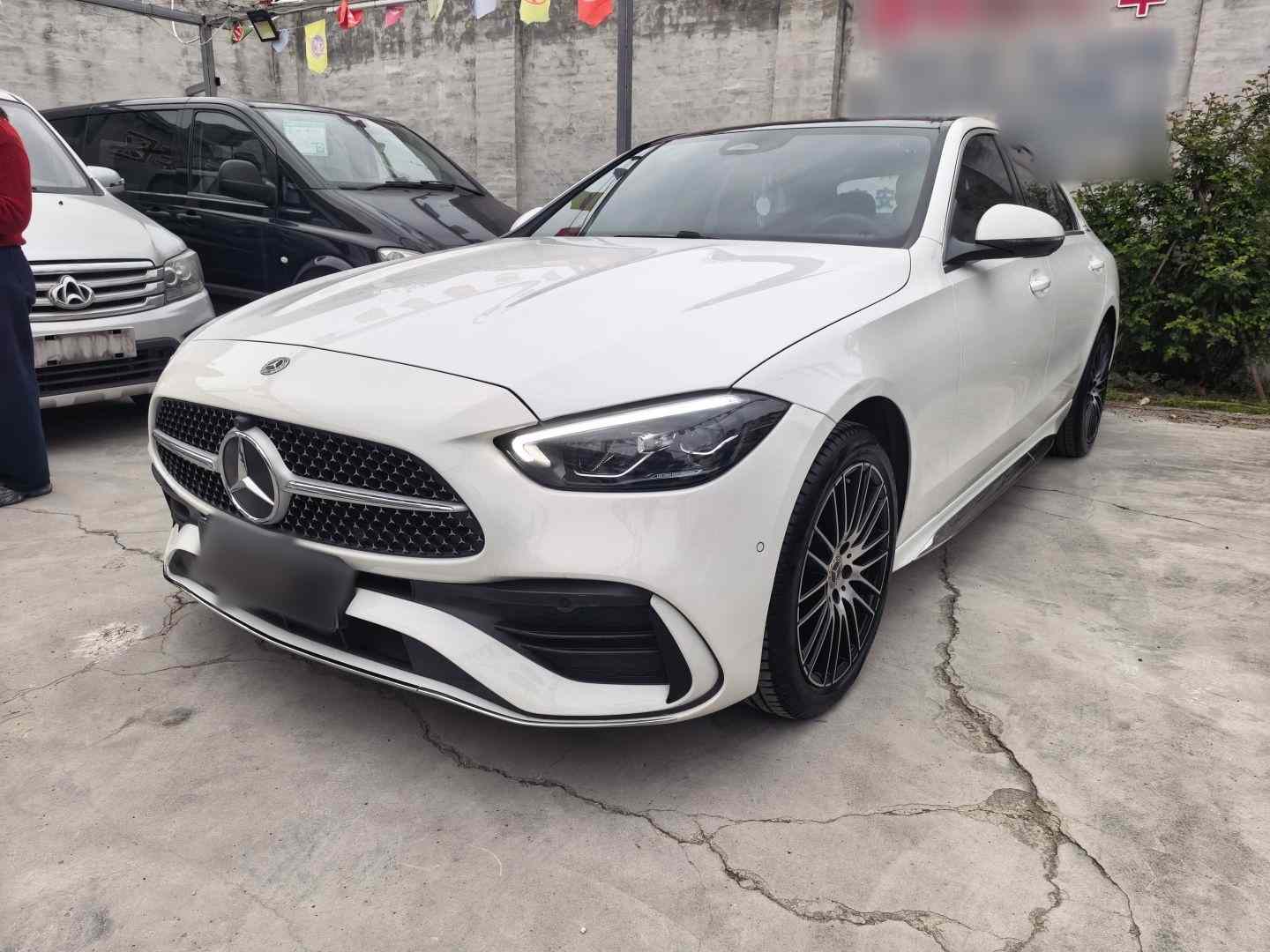 奔驰C级 2025款 改款 C 260 L 运动版(2)