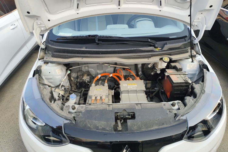 江铃集团新能源 易至EV2 2024款 201km 舒适型机舱底盘24