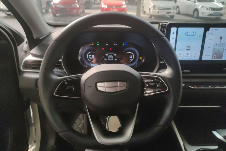 吉利汽车 帝豪 2025款 第4代 1.5L CVT龙腾版中控内饰13