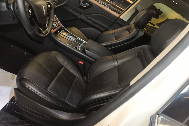 林肯 飞行家 2020款 3.0T V6 四驱尊享版中控内饰19