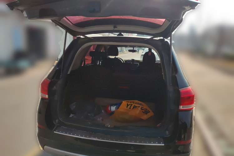 哈弗H6 2017款 蓝标 运动版 1.5T 手动两驱精英型中控内饰23