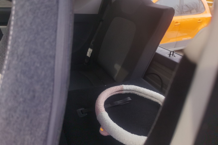 五菱汽车 宏光MINIEV 2021款 马卡龙臻享款 三元锂中控内饰21