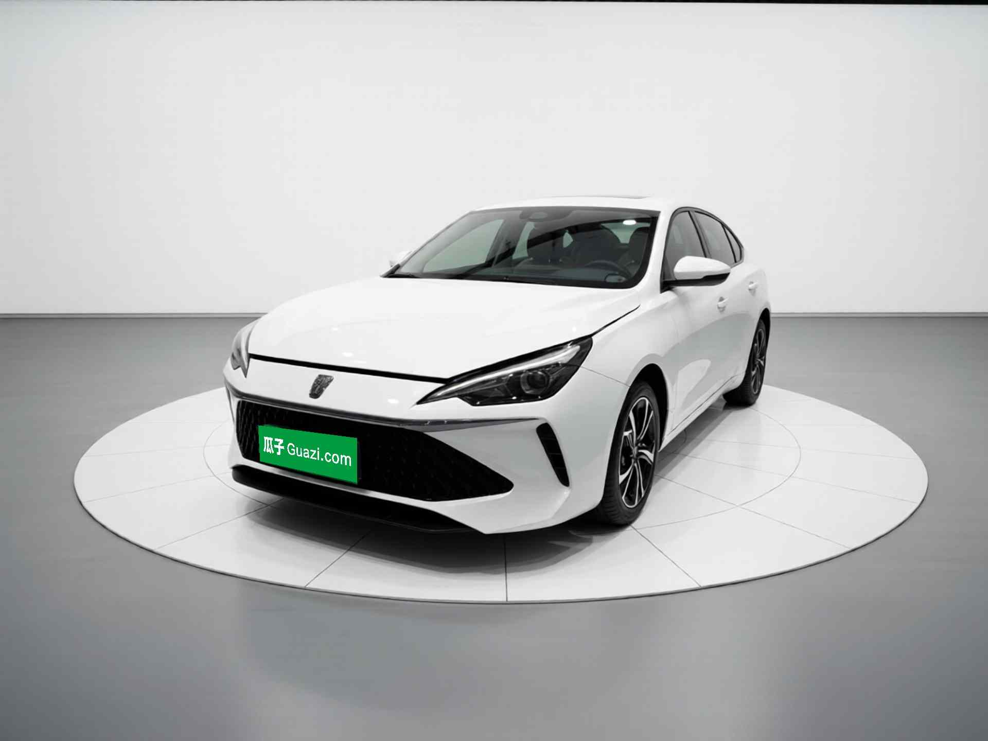 荣威i5 2023款 1.5L CVT尊荣版(2)