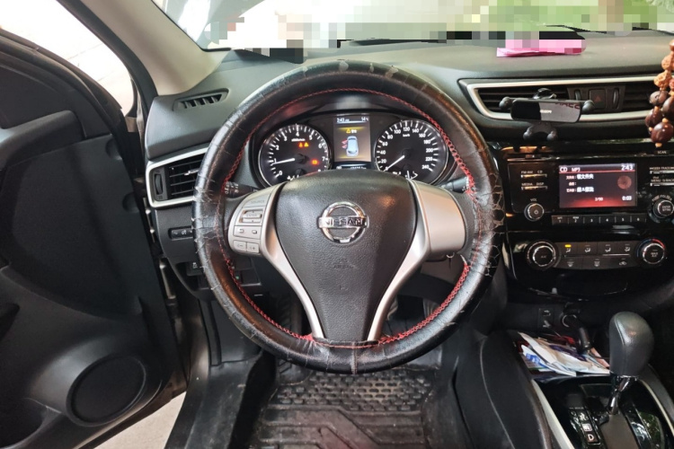 日产 逍客 2016款 2.0L CVT精英版局部细节13