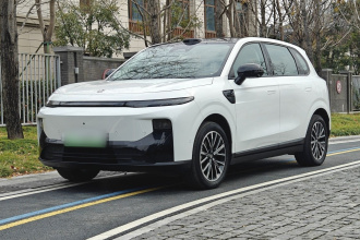 零跑汽车 零跑B10 2025款 510激光雷达版