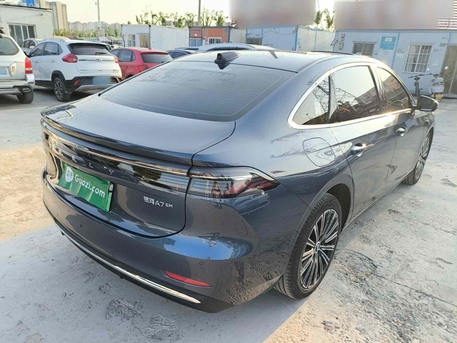 吉利银河 银河A7 2025款 EM-i 150km 星舰版(4)