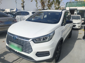 比亚迪 元新能源 2019款 EV360 智联领尚型