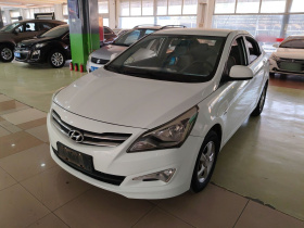 现代 瑞纳 2016款 1.4L 手动智能型GLS