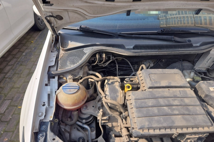 大众 Polo 2014款 1.4L 手动风尚版局部细节9006