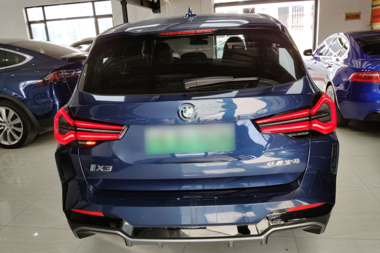 宝马iX3 2022款 领先型车身外观6004