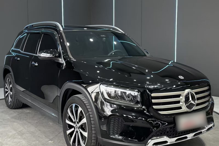 奔驰GLB 2024款 改款 GLB 220 时尚型车身外观6003