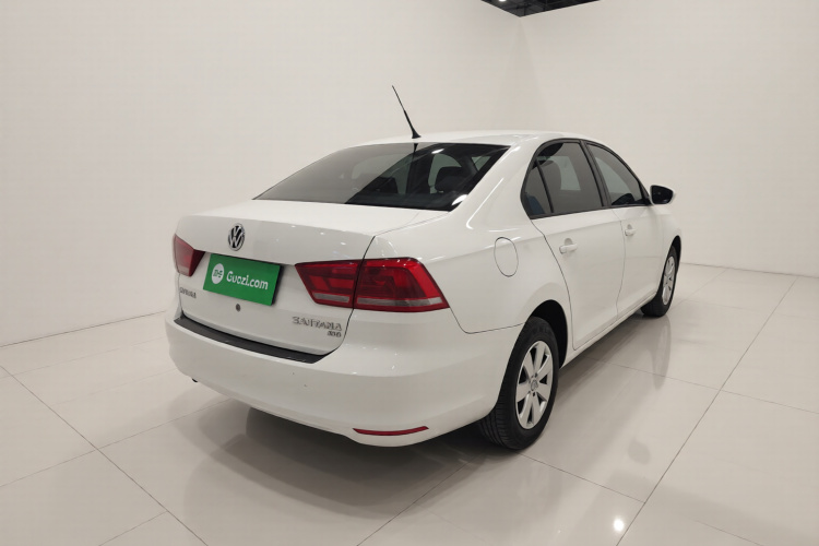 大众 桑塔纳 2015款 1.6L 手动风尚版车身外观7