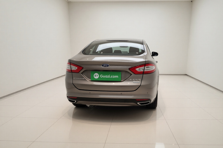 福特 蒙迪欧 2013款 2.0L GTDi200时尚型车身外观6