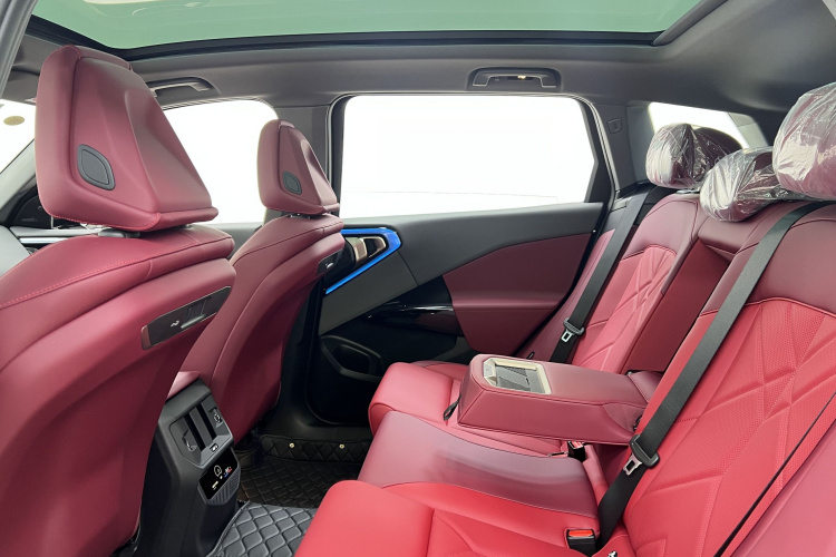 宝马X3 2025款 xDrive30L 领先型 M运动曜夜套装中控内饰7006