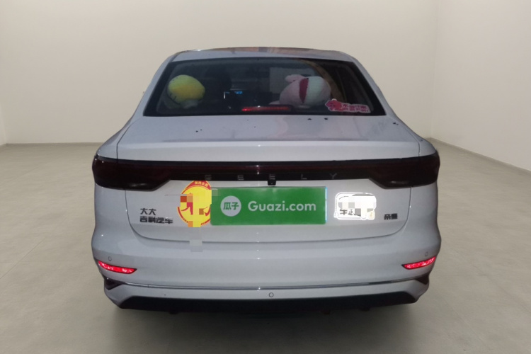 吉利汽车 帝豪 2025款 第4代 1.5L CVT旗舰型车身外观6