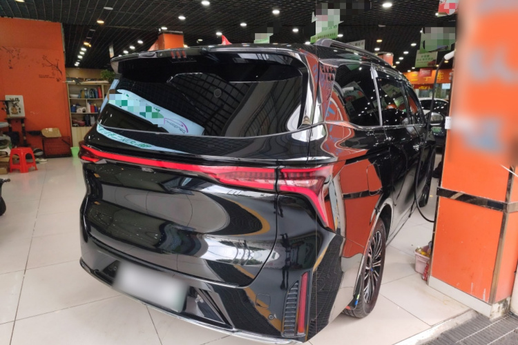 东风风行 星海V9 2024款 1.5TD 200km 青云梯系列 尊贵型车身外观7