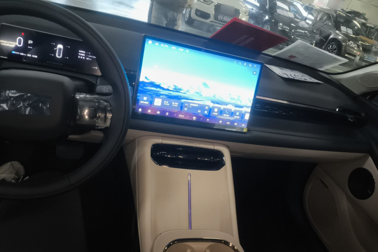 埃安 AION RT 2025款 650激光雷达版中控内饰12