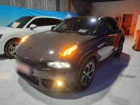 领克02 2020款 1.5T DCT两驱耀Pro版