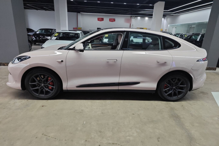 智己汽车 智己LS6 2025款 长续航灵蜥智享版车身外观6003