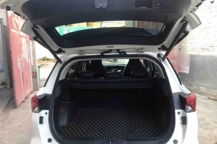 广汽传祺 传祺GS4 2022款 270T 自动智行科技版局部细节23