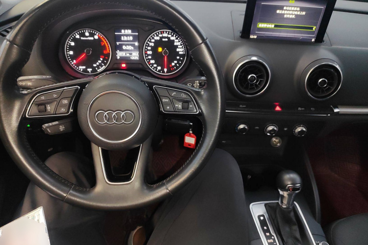 奥迪A3 2020款 Limousine 35 TFSI 进取型 国VI中控内饰12