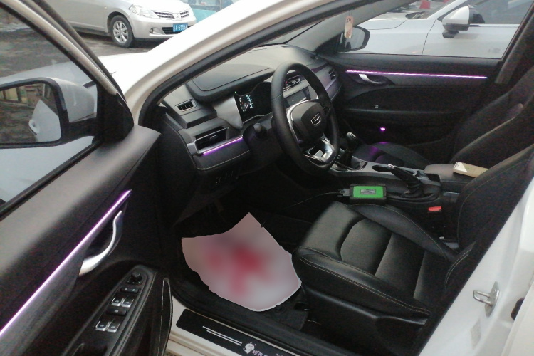 吉利汽车 帝豪 2021款 UP 1.5L 手动舒适型中控内饰20