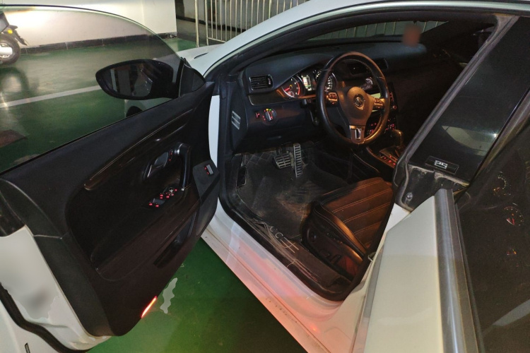 一汽-大众CC 2016款 300TSI 25周年纪念版中控内饰7003