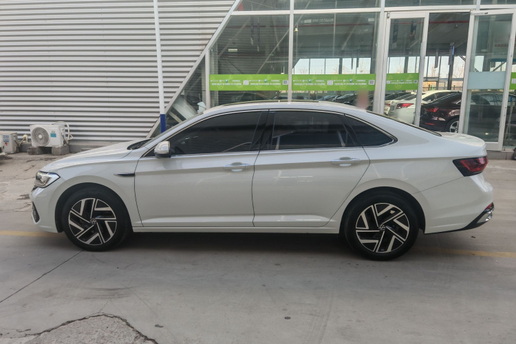 大众 速腾 2023款 300TSI DSG超越版车身外观6005