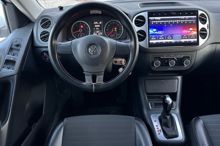 大众 途观 2016款 280TSI 自动两驱丝绸之路风尚版中控内饰7004