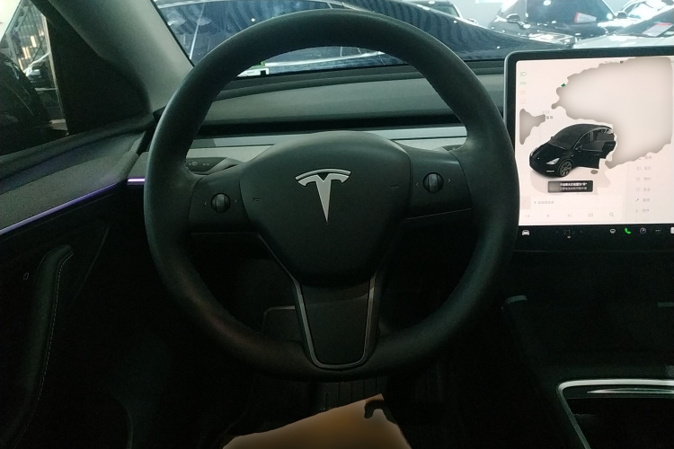 特斯拉 Model Y 2023款 后轮驱动版中控内饰13