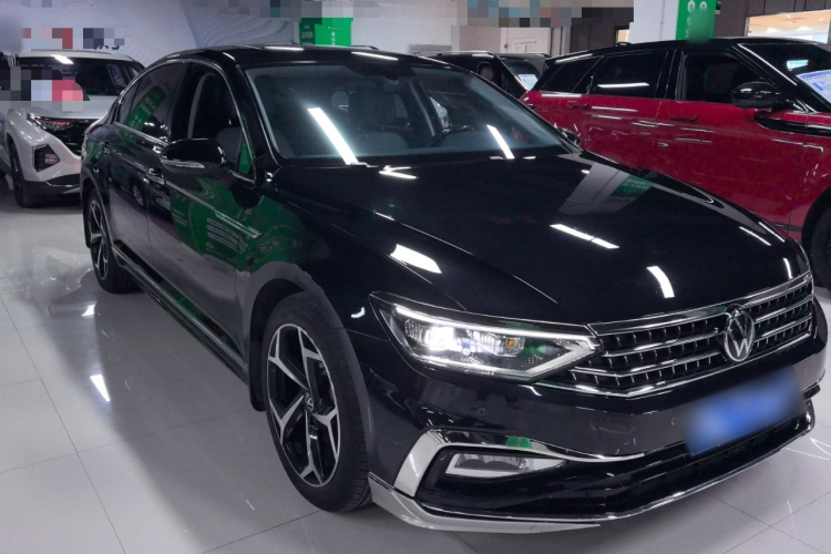 大众 迈腾 2023款 200万辆纪念版 330TSI DSG领先型车身外观6002