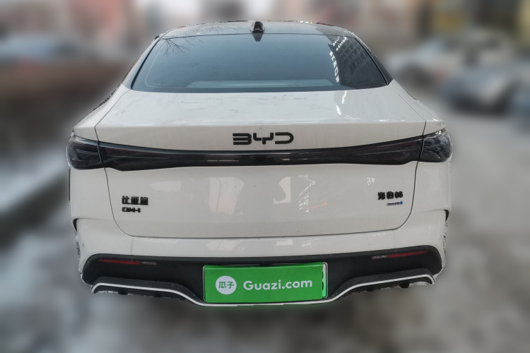 比亚迪 海豹06新能源 2025款 DM-i 智驾版 80KM豪华型车身外观6