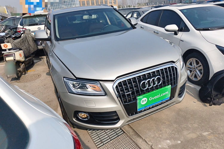 奥迪Q5 2015款 40 TFSI 进取型车身外观3