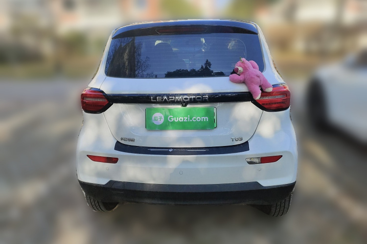 零跑汽车 零跑T03 2020款 400豪华版车身外观6