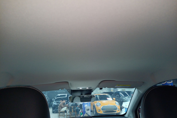 哪吒汽车 哪吒AYA 2023款 401 Lite局部细节22