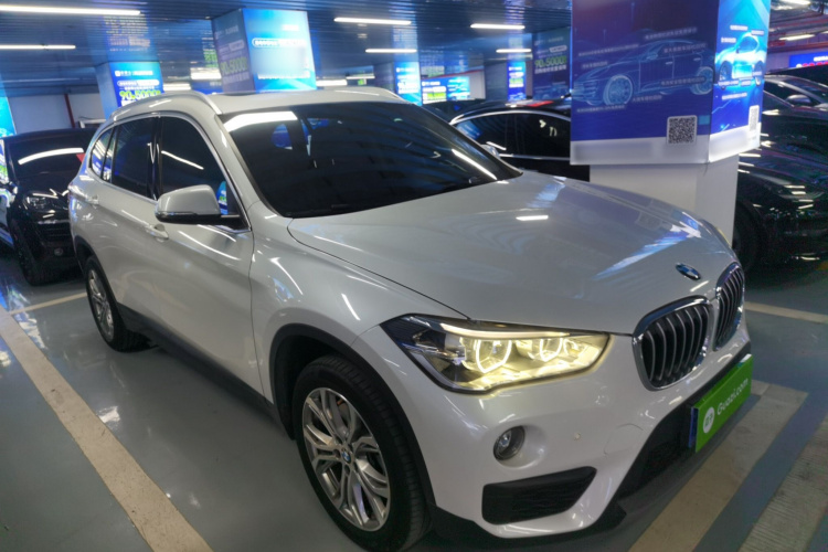 宝马X1 2019款 sDrive20Li 领先型车身外观3