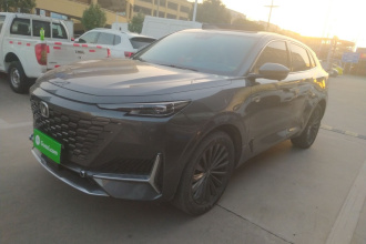 长安UNI-K 2021款 2.0T 卓越型